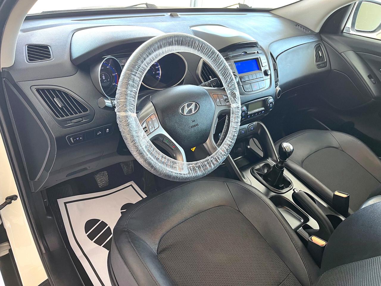 HYUNDAI IX35 1.7 CRDi 2WD LED + PELLE