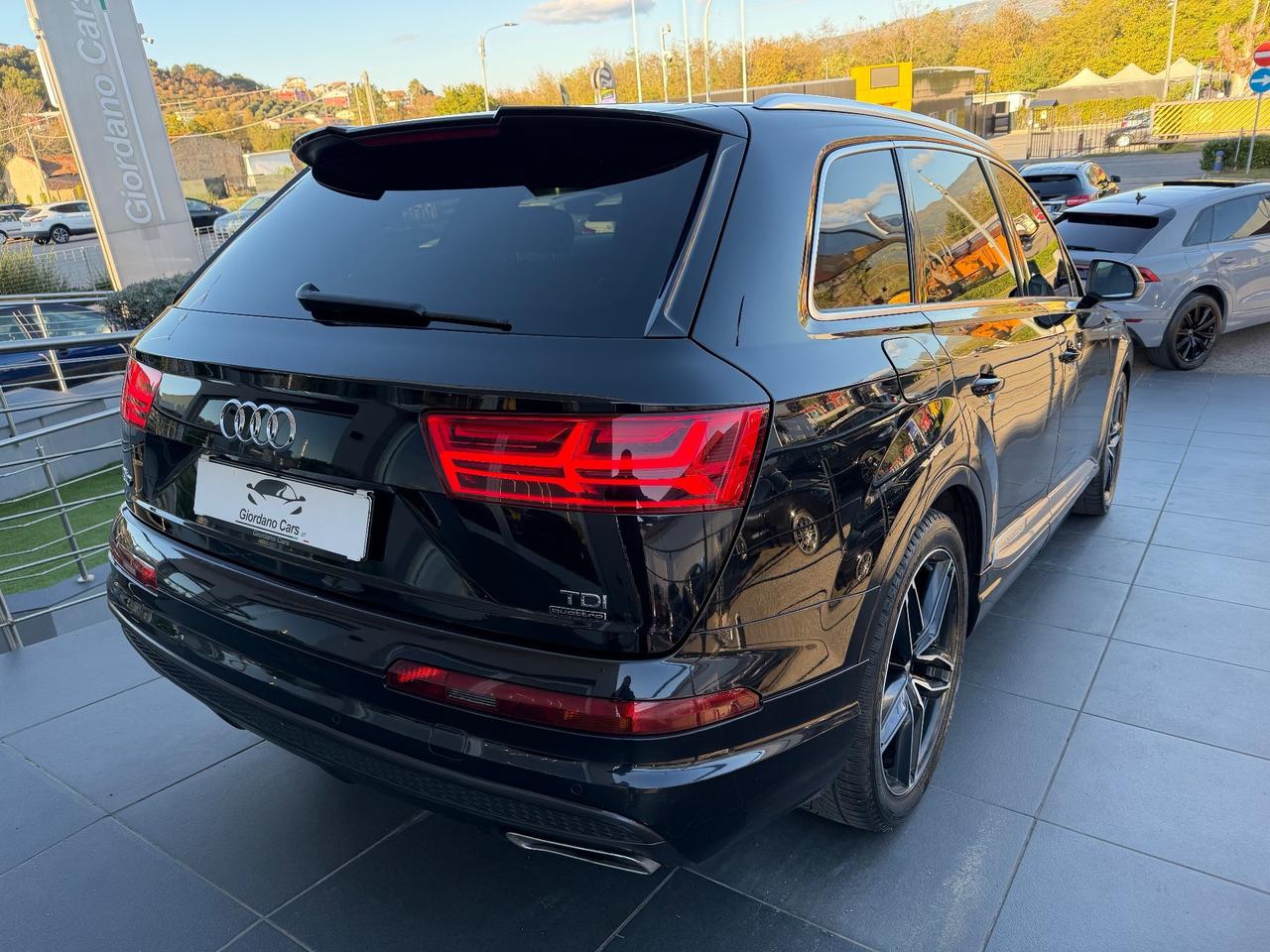 Audi Q7 3.0 TDI 218 CV ultra quattro tiptronic s line 7 posti