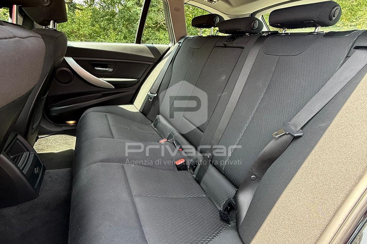 BMW 318d Touring Business Advantage aut.