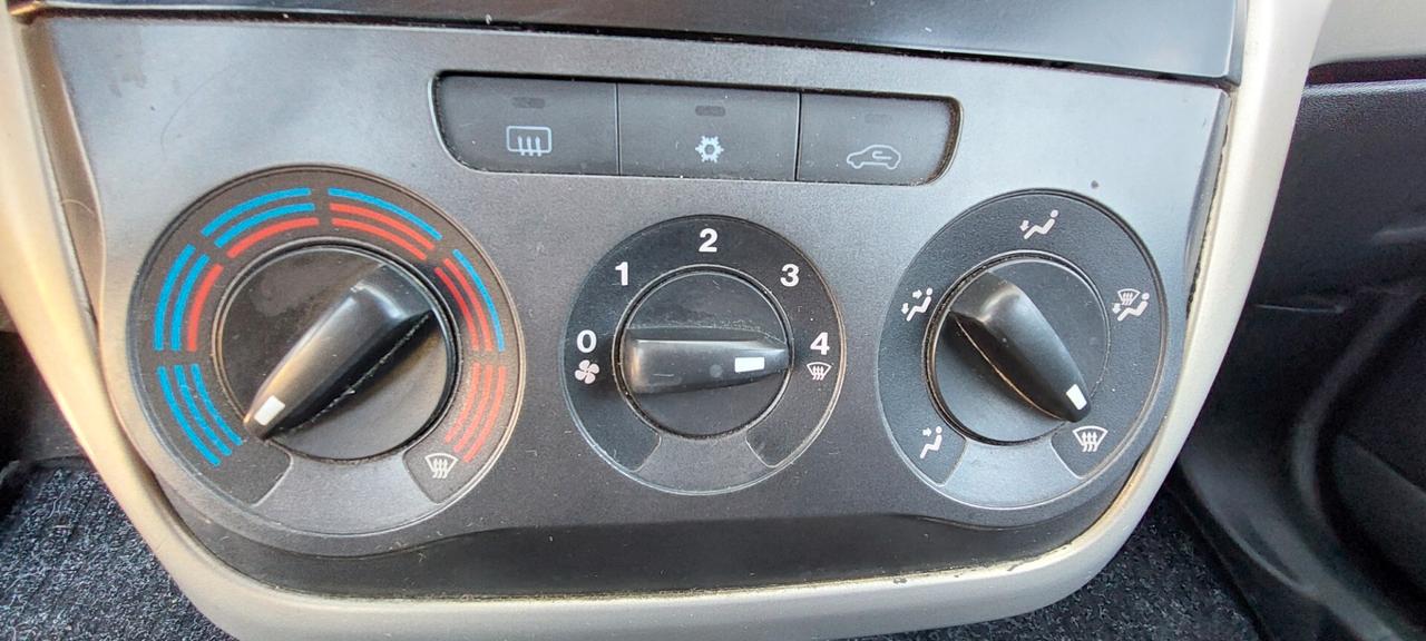 PUNTO 1,3 MTJ DIESEL 75 CV MODELLO SPORT X NEOPATENTATI DISTRIBUZIONE FATTA IMPECCABILE