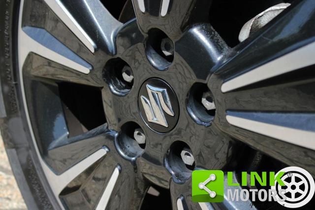 SUZUKI Vitara 1.5 Full-Hybrid 102 CV Starview BiColor 2WD A/T