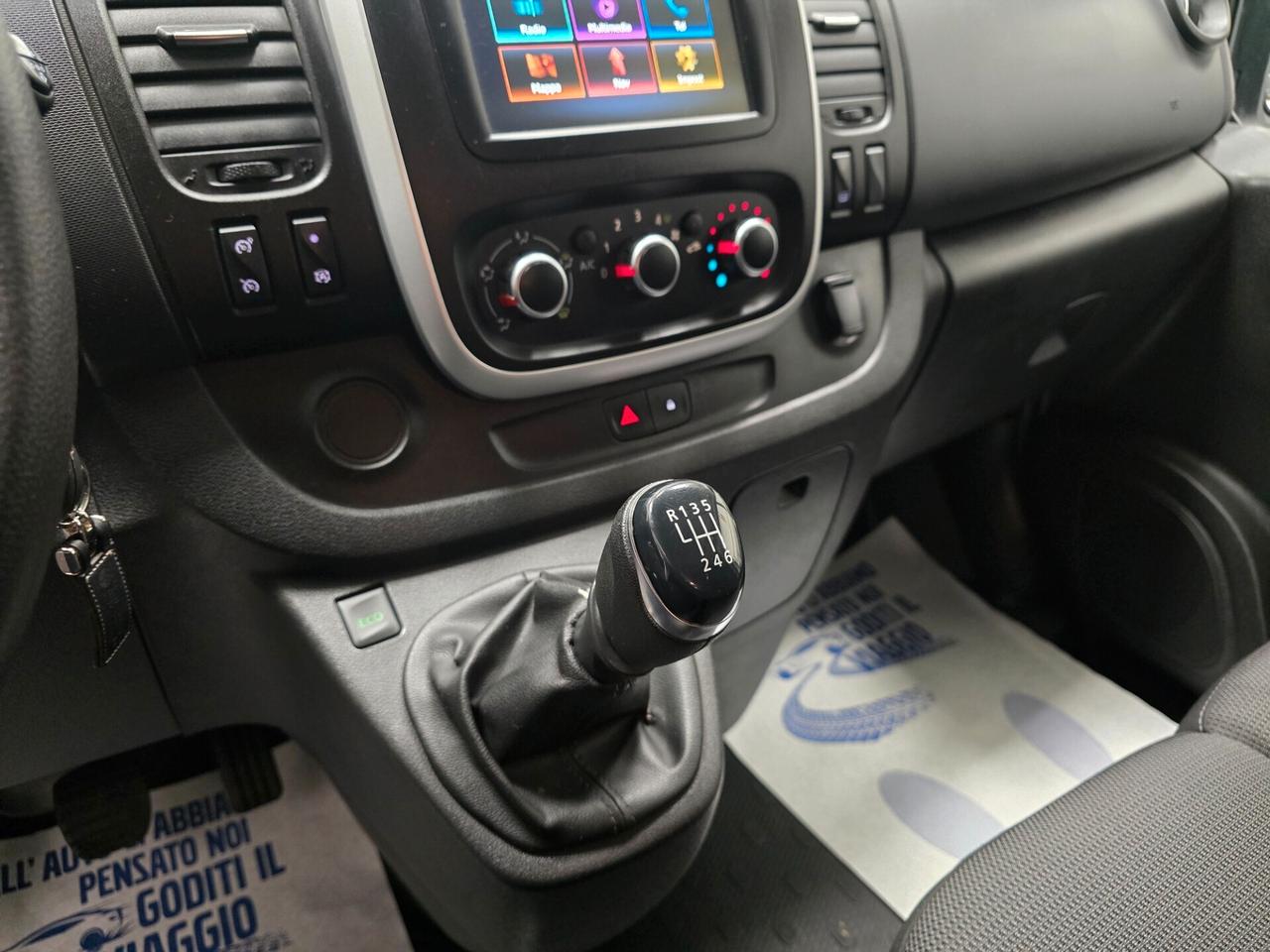 Renault Trafic T29 2.0 dCi 120CV PL-TN Intens 2020