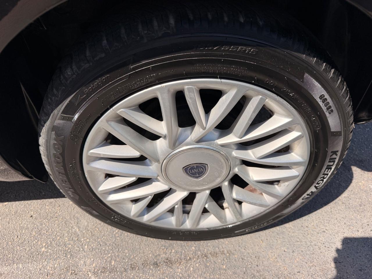 Lancia Ypsilon 1.2 69 CV 5 porte Platinum 130.000 KM