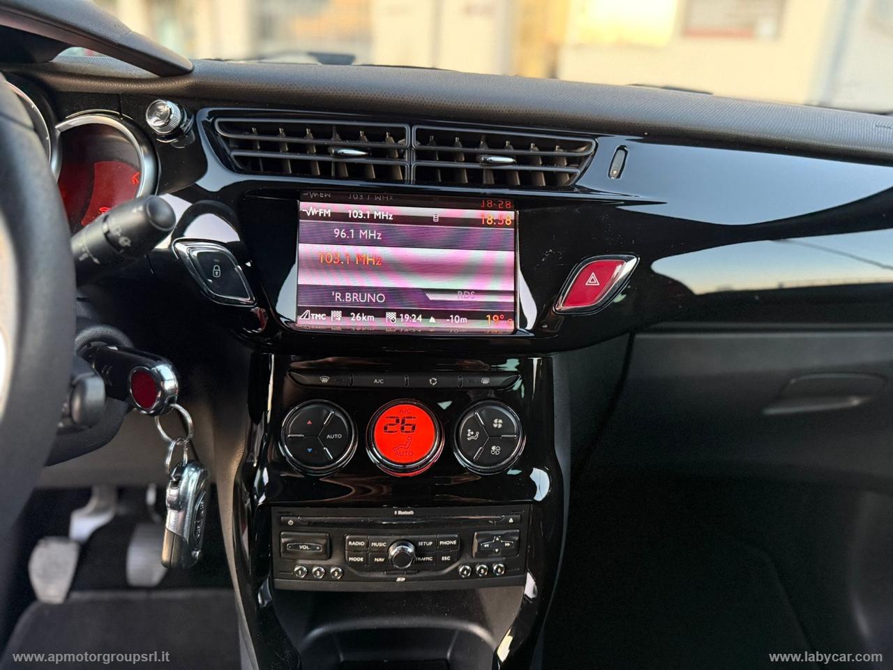 DS AUTOMOBILES DS 3 1.6 e-HDi 90 airdream EXCLUSIVE