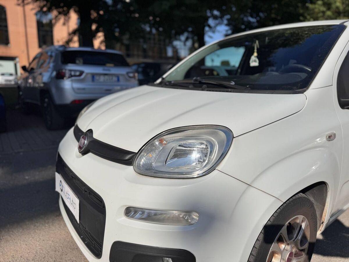 Fiat Panda 1.2 Lounge 69cv E6