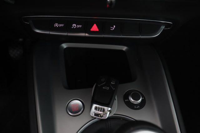 AUDI TT TT Coupé 1.8 TFSI