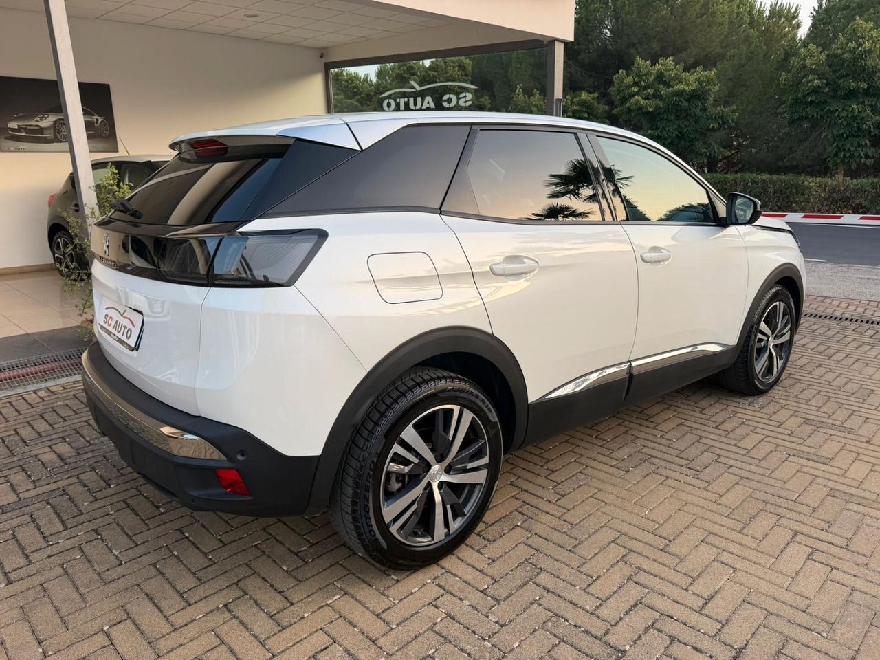 Peugeot 3008 BlueHDi 130 S&S Allure