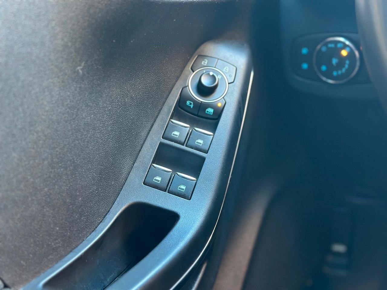 Ford Puma 1.0 EcoBoost Hybrid 125CV aut. Titanium X