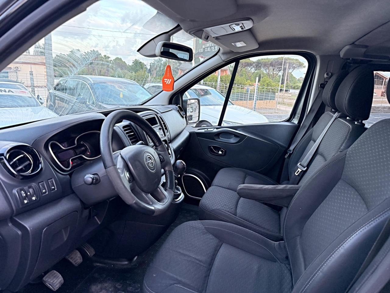 Opel Vivaro 27 1.6 CDTI PC-TN Combi