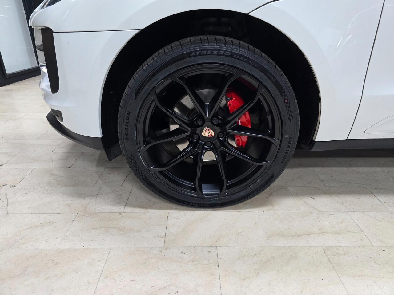 Porsche Macan 2.0 (Tetto-cerchi 21)