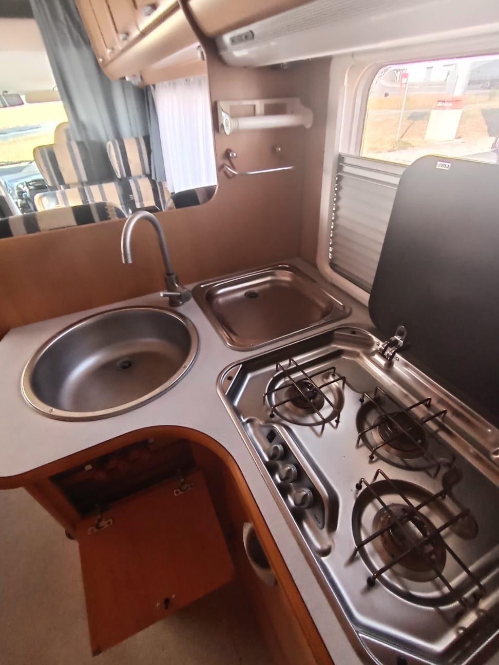 HYMER SIGNO 100 DEL 06 UNI PRO WEBASTO aria ACCESSORIATO IN SALDO