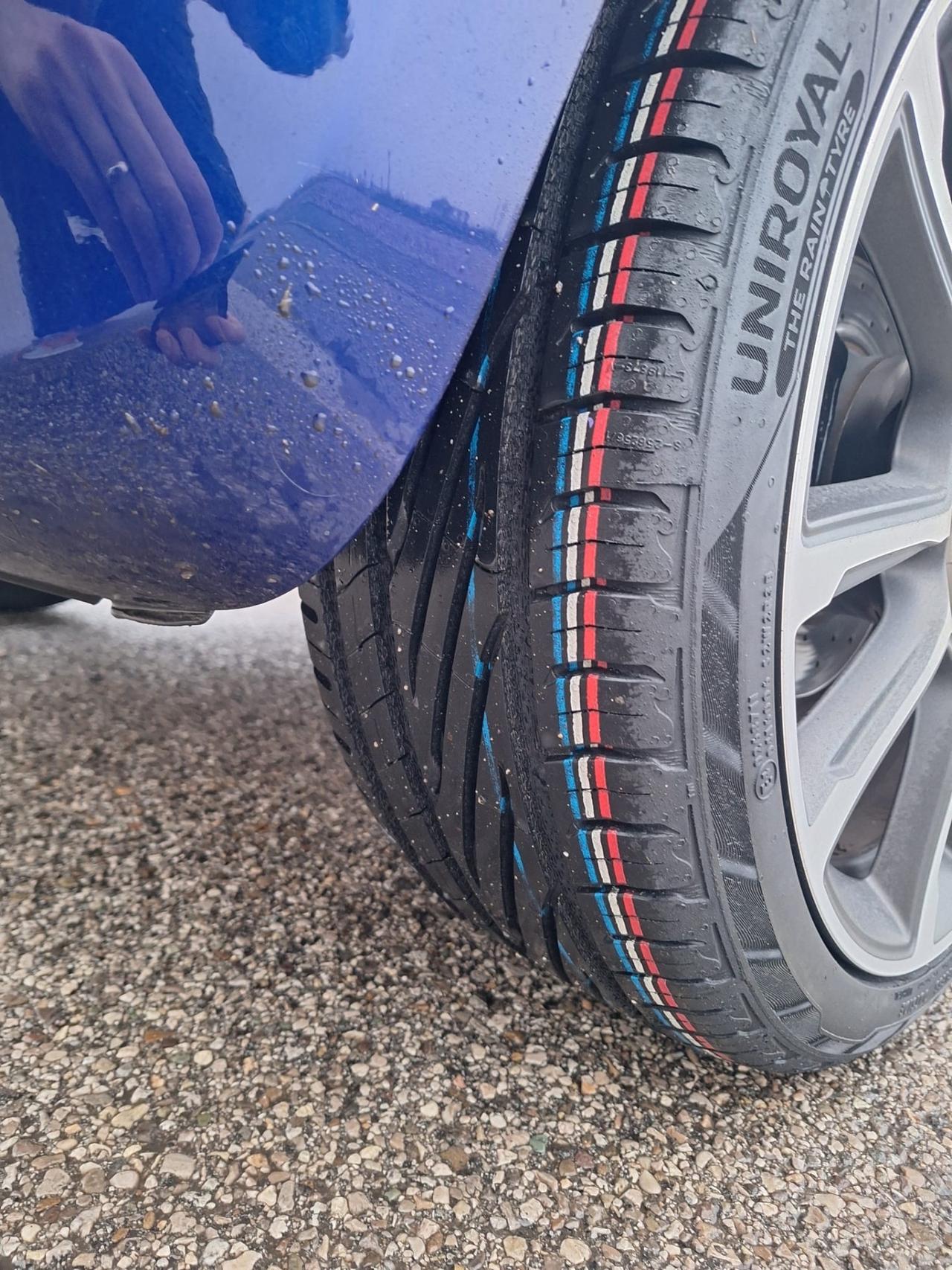 Abarth 595 1.4 Turbo T-Jet 165 CV Turismo