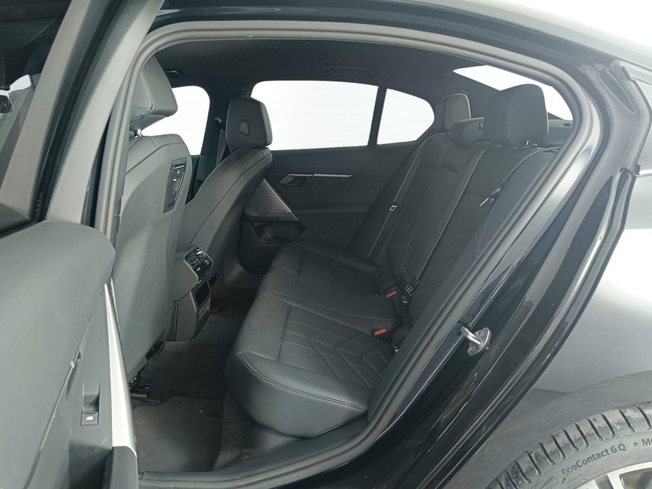 BMW Serie 5 G60 Berlina - 520d 48V sdrive MSport auto
