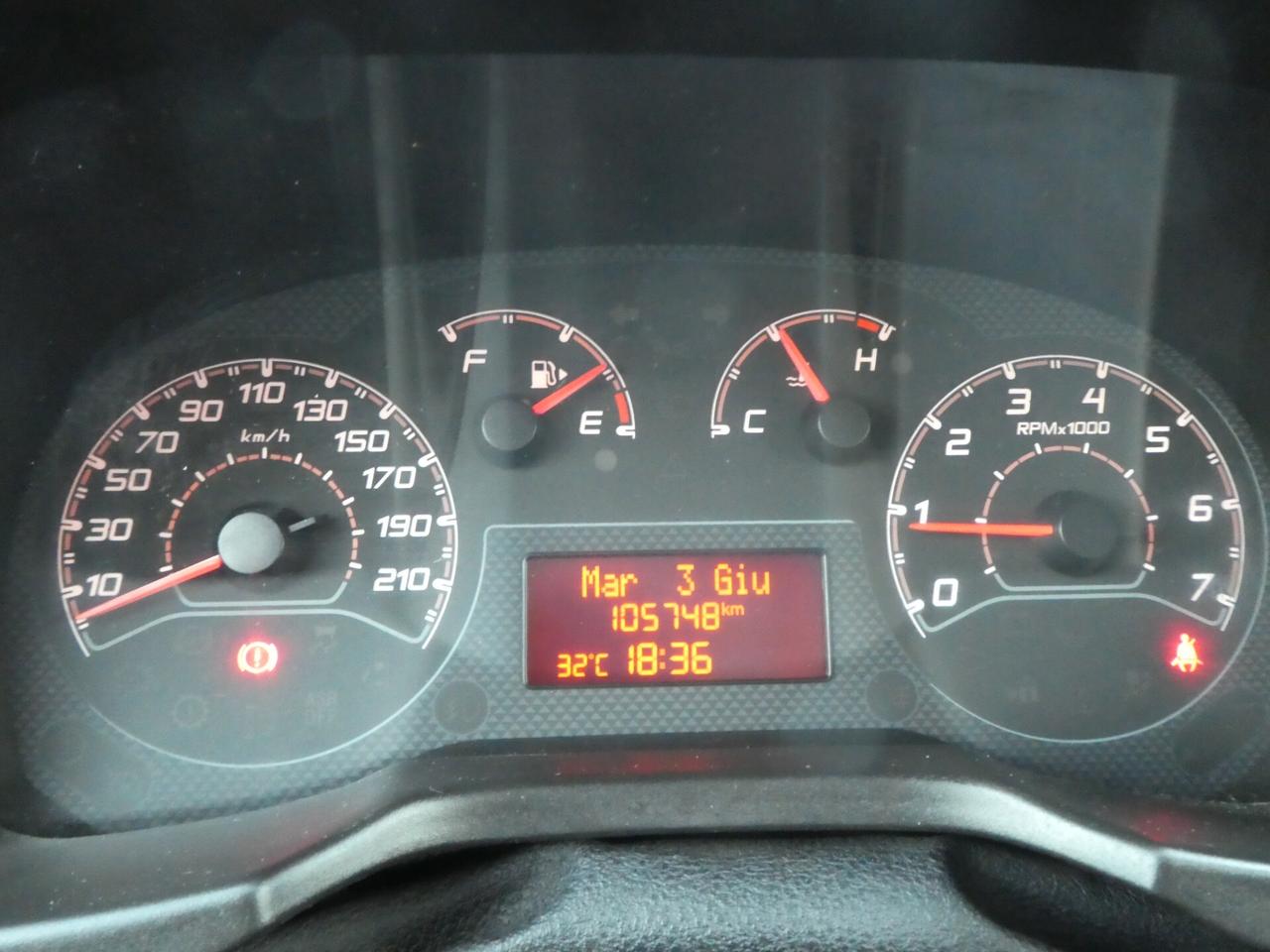Fiat Fiorino 1.3 MJT 80CV Combinato OK NEOPATENTATI €6600 PIU IVA