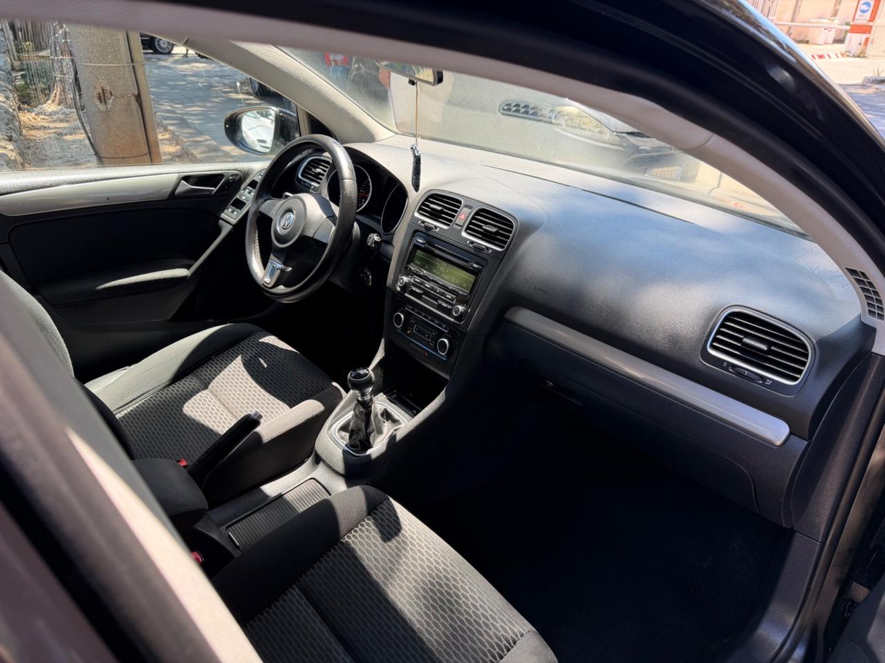 Volkswagen Golf VI 1.6 TDI Comfortline