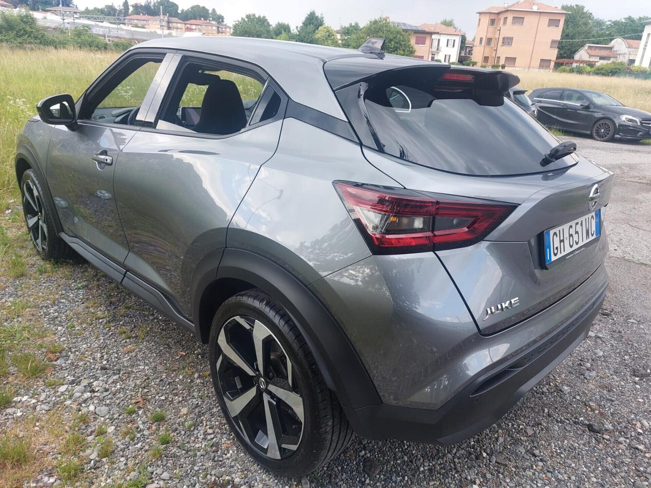 Nissan Juke 1.0 DIG-T 114 CV DCT Tekna Autocarro