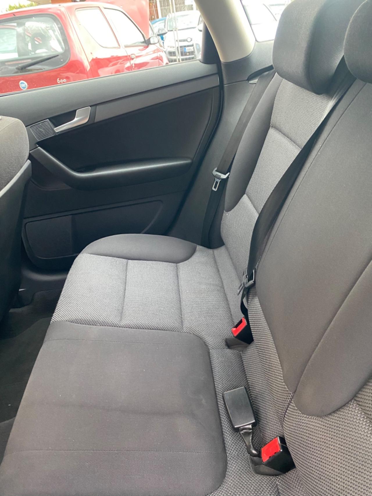 Audi A3 1.6 TDI Fine 2010 Automatica Full