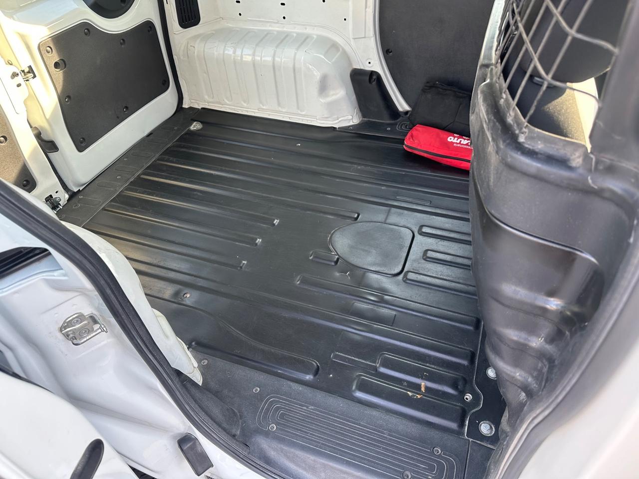 Fiat Fiorino 1.3 MJT 95CV Cargo SX