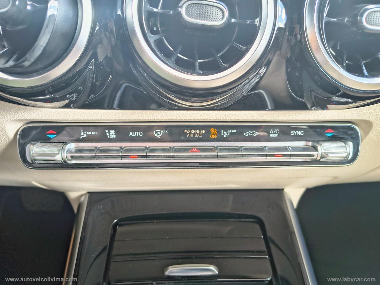 MERCEDES-BENZ GLA 200 d Automatic Sport Plus INTERNO PELLE