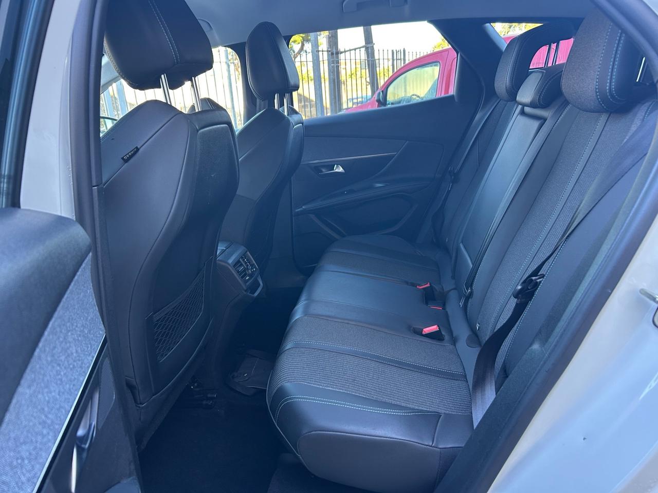 Peugeot 3008 BlueHDi 130 S&S EAT8 Allure Pack