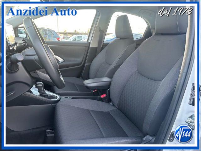 TOYOTA Yaris N1 1.5 Hybrid Autocarro 4 Posti Business