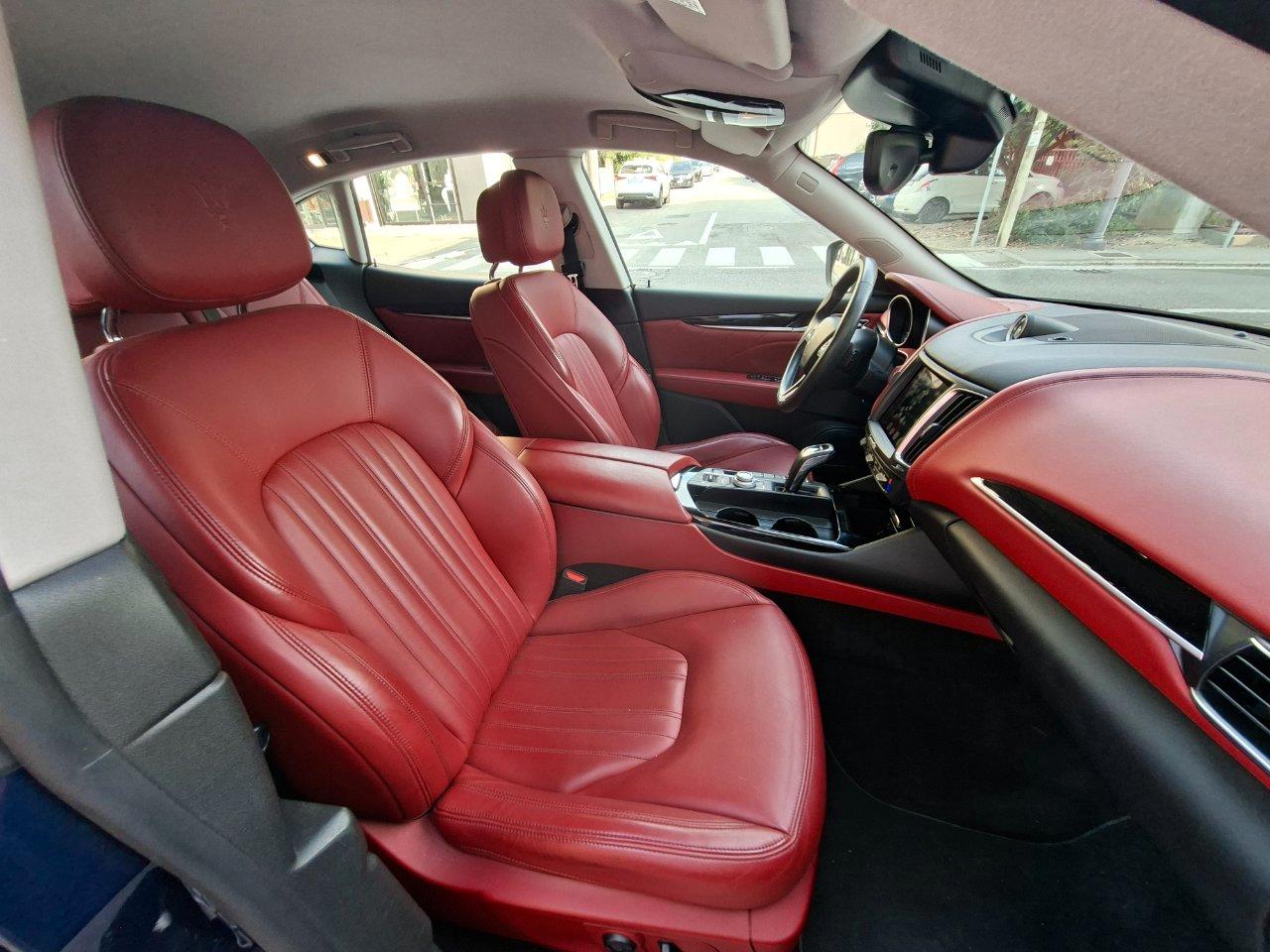 Maserati Levante 3.0 V6 250cv GRAN LUSSO