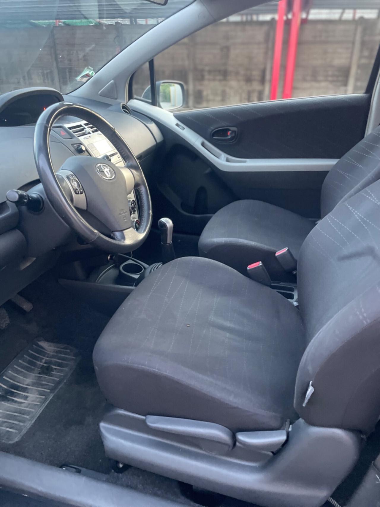 Toyota Yaris 2a serie