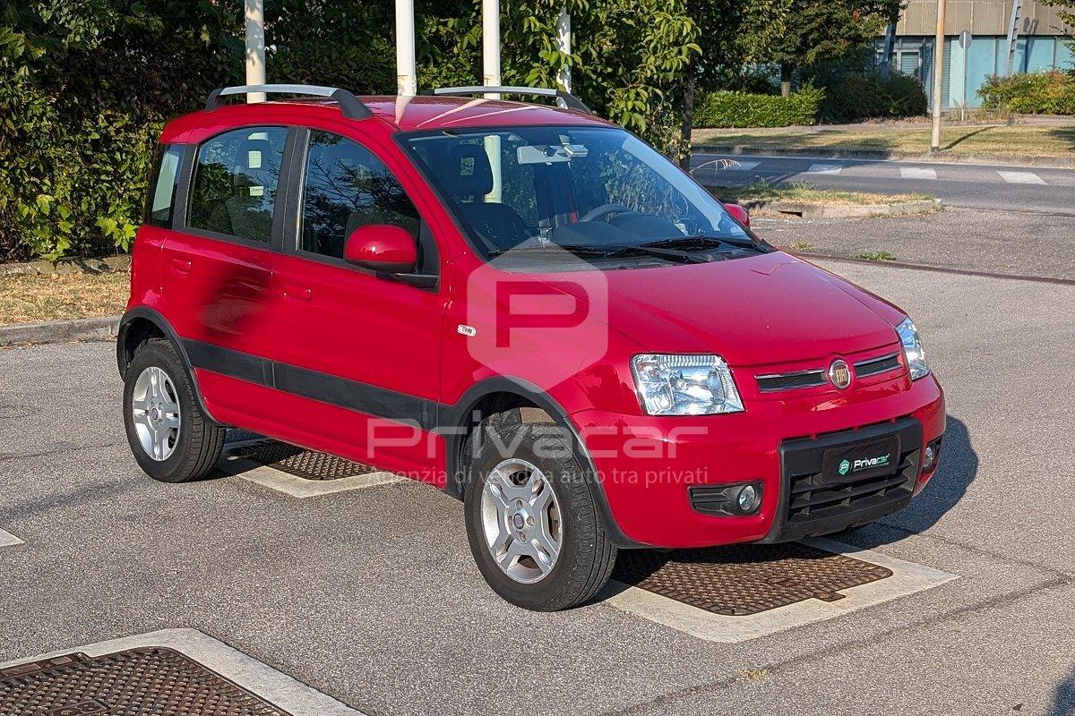 FIAT Panda 1.3 MJT 16V DPF 4x4 Climbing