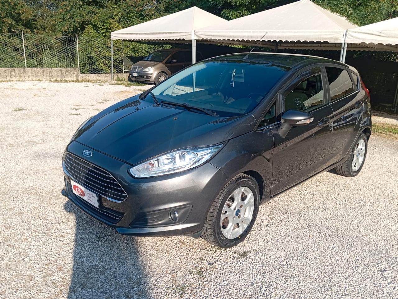 Ford Fiesta 1.4 5p. Bz.- GPL Titanium unipro COME NUOVA