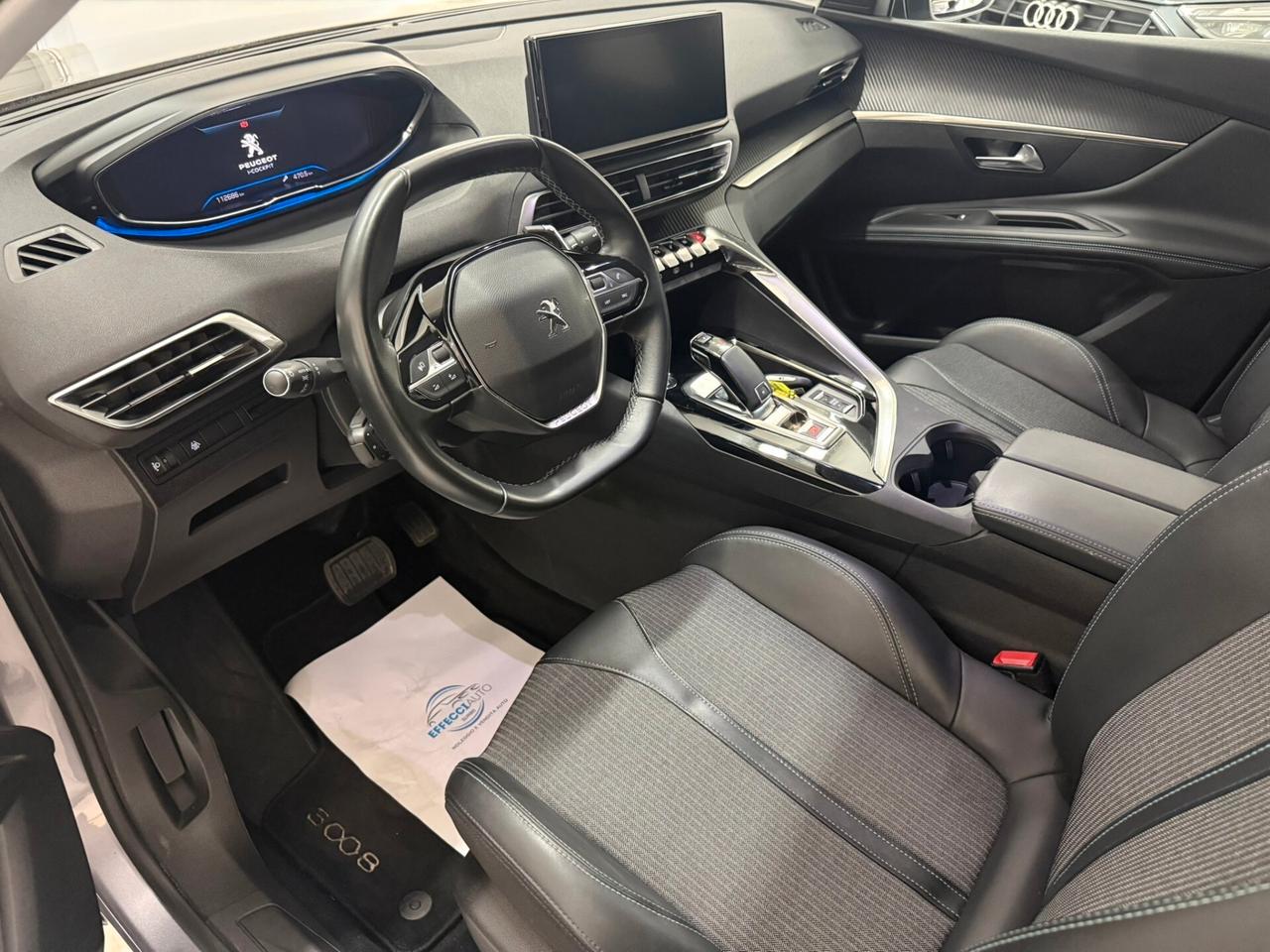 Peugeot 3008 BlueHDi 130 S&S EAT8 Allure