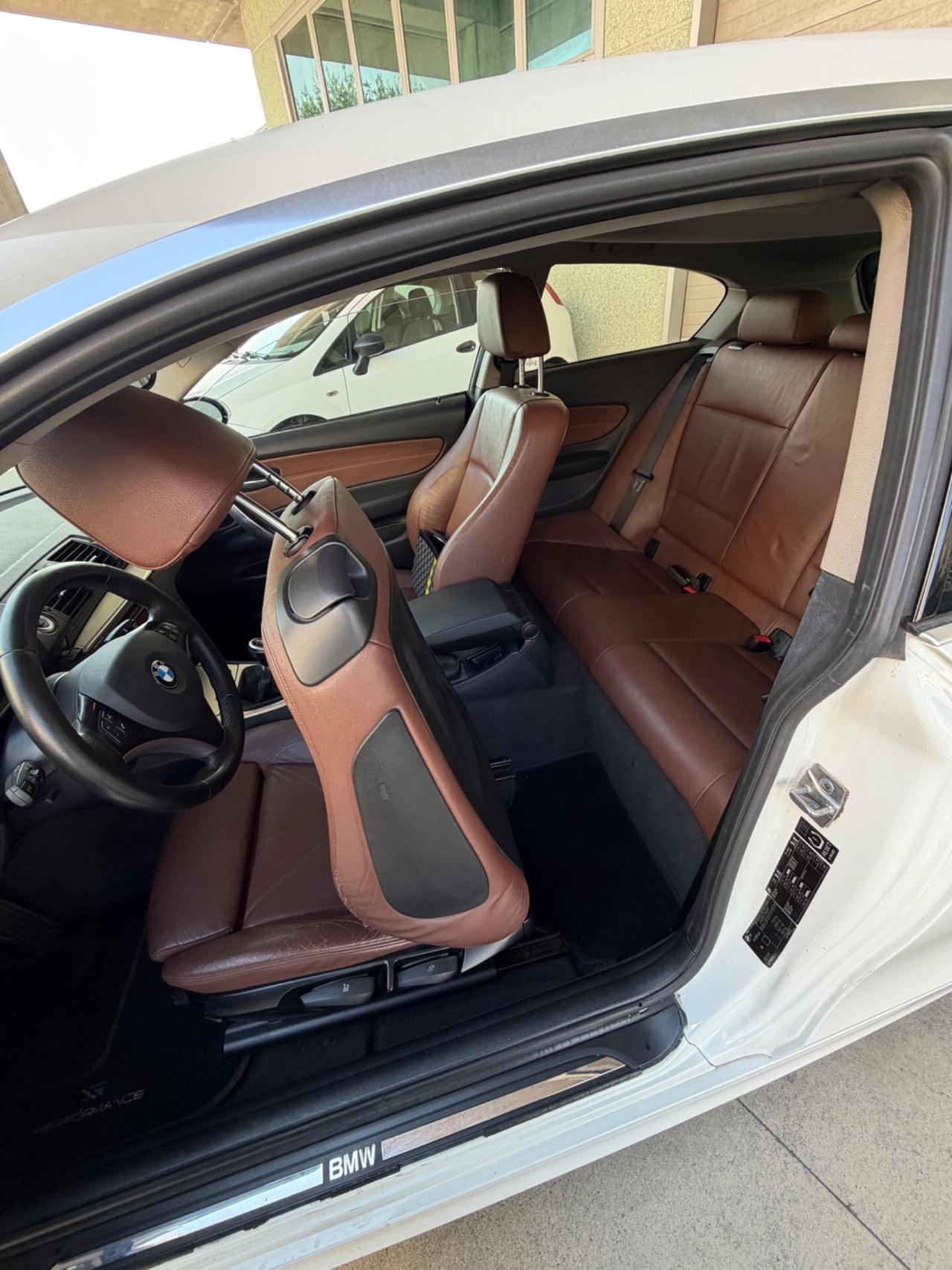Bmw 116 116i cat 5 porte Eletta