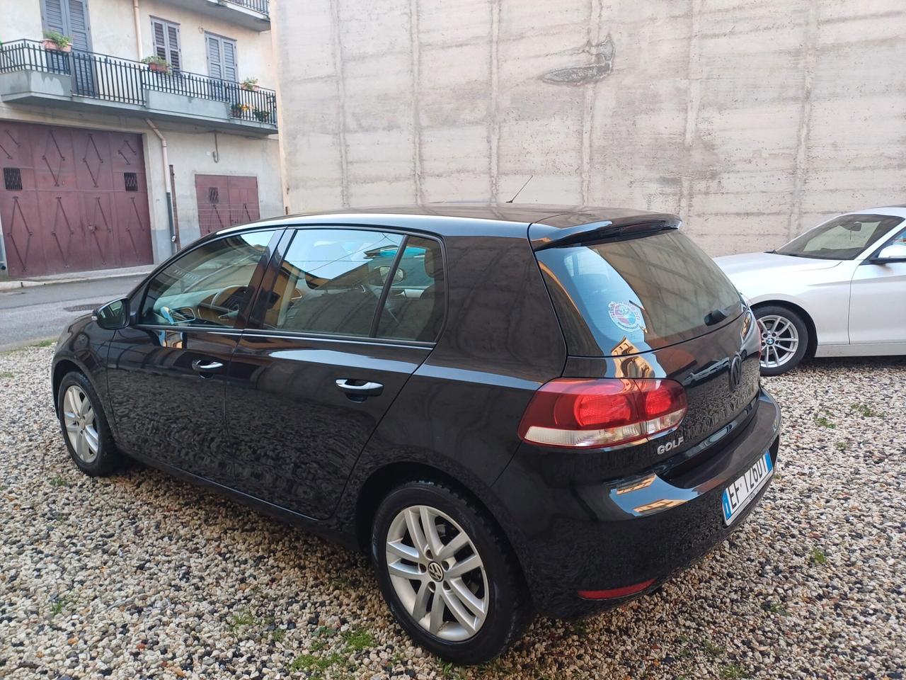 Volkswagen Golf 1.6 TDI DPF 5p. Highline