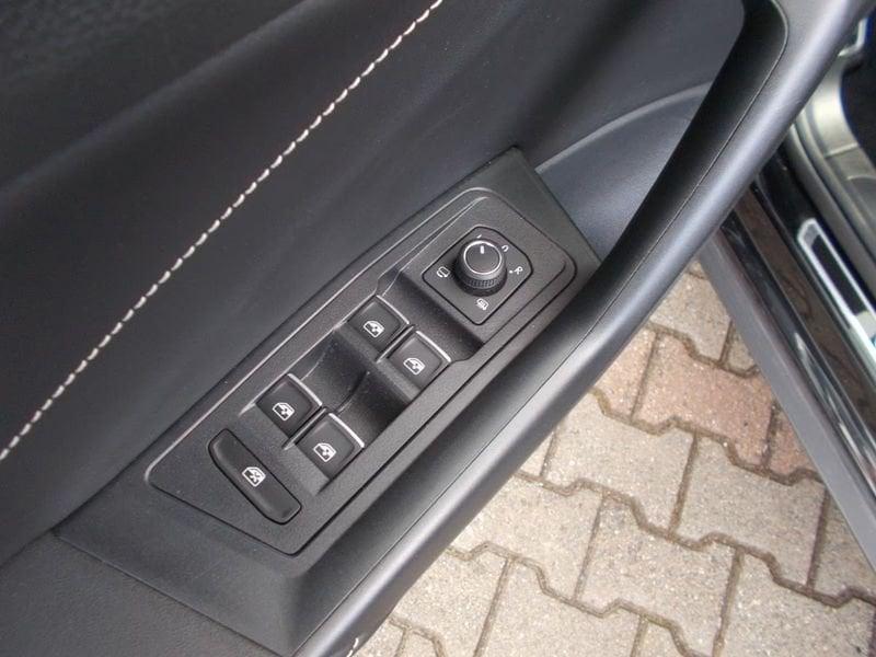 Volkswagen T-Roc T-Roc 1.0 tsi GOAL 115cv LED NAVI PDC ACC
