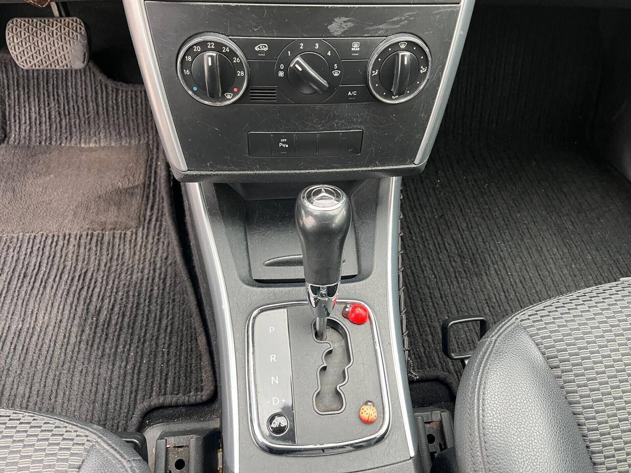 Mercedes-benz A 180 CDI Avantgarde CAMBIO AUTOMATICO