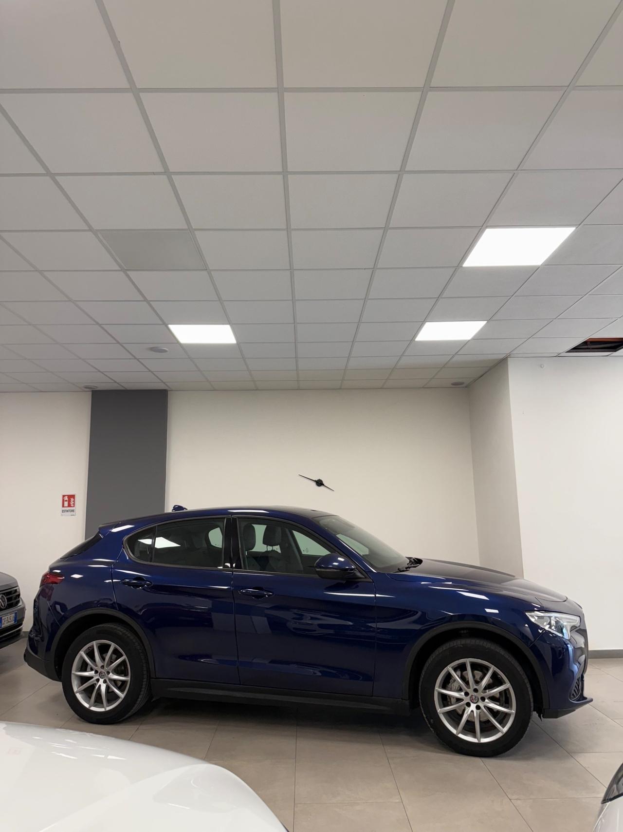 Alfa Romeo Stelvio 2.2 Turbodiesel 190 CV AT8 RWD Executive