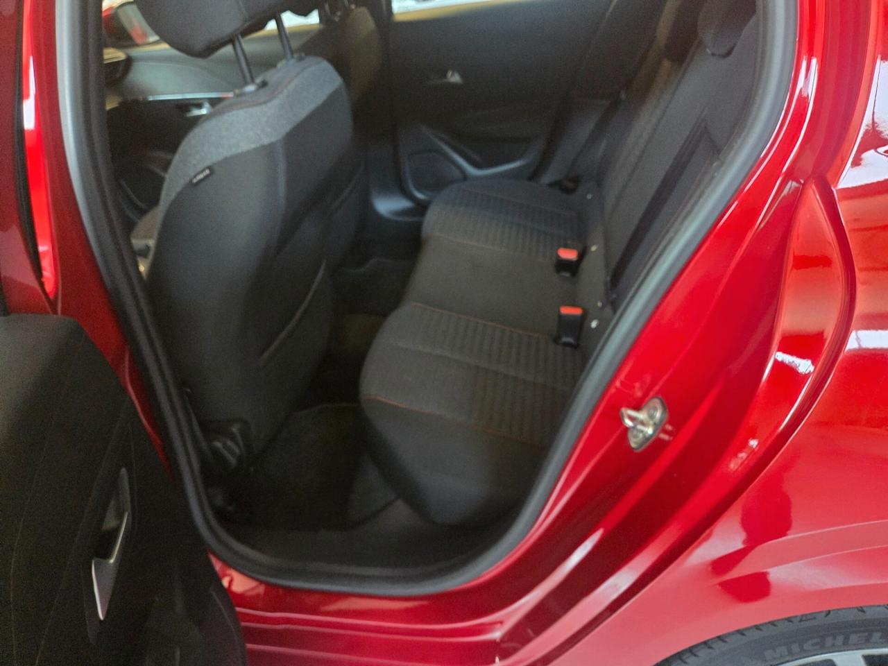 Peugeot 208 PureTech 75 Stop&Start 5 porte Active