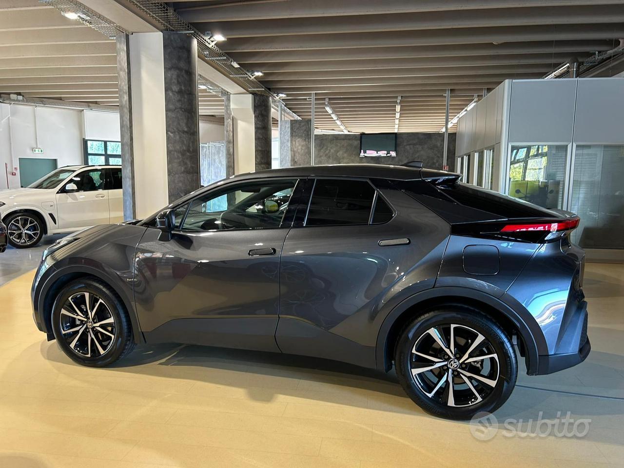 TOYOTA C-HR 2.0h TREND E-CVT