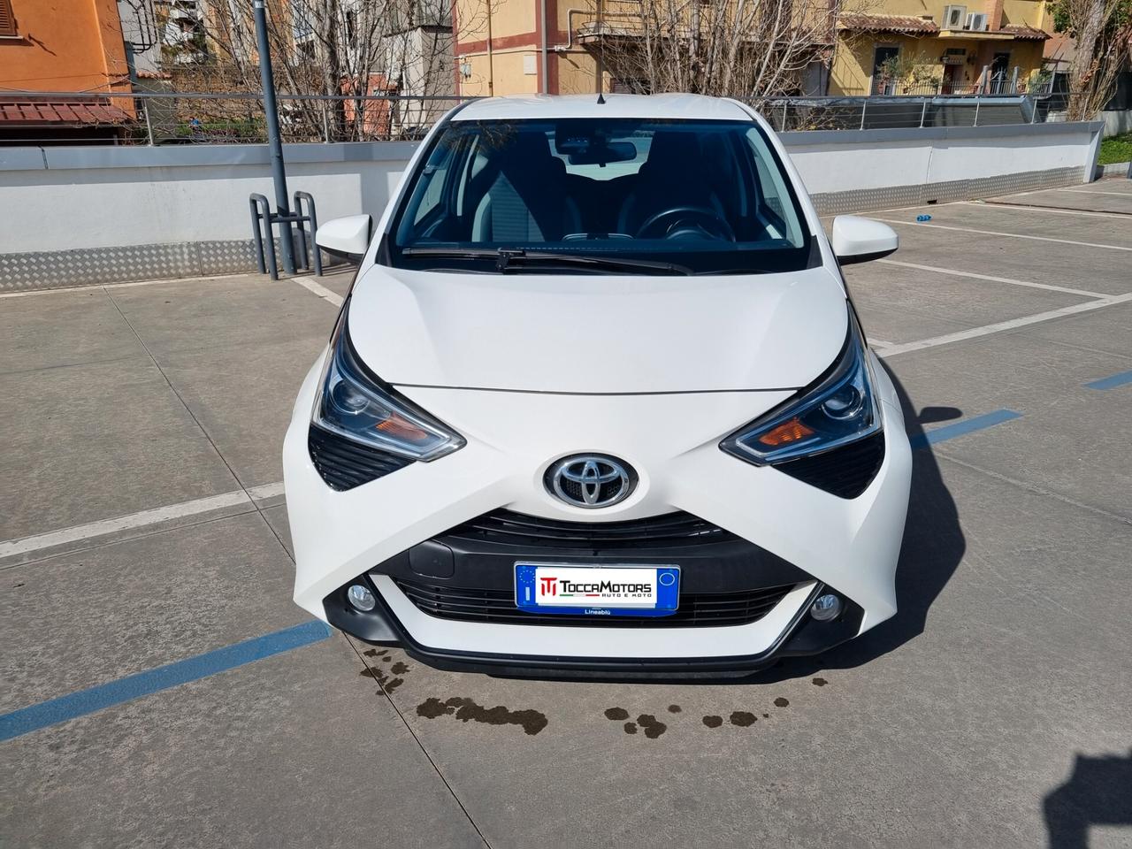 Toyota Aygo 1.0 VVT-i 72 CV 3 porte x-cool