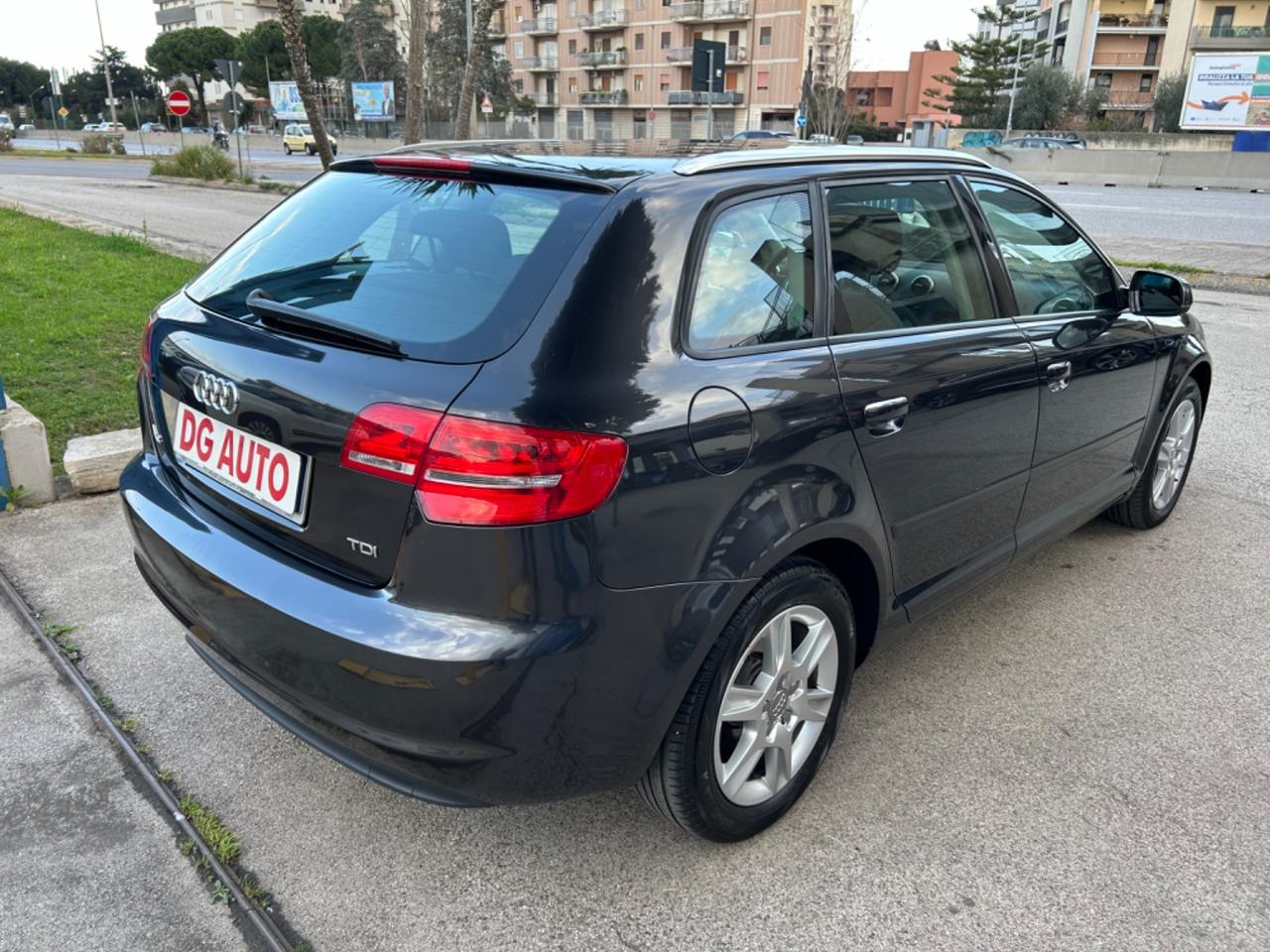 Audi A3 SPB 1.6 TDI 90 CV 2010