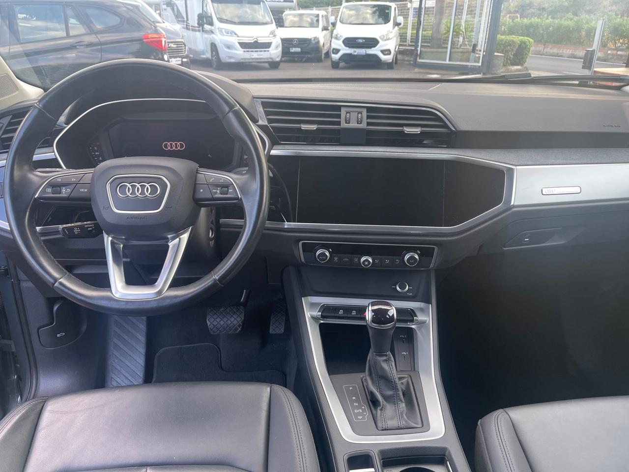 Audi Q3 35 TDI S tronic Business Advanced