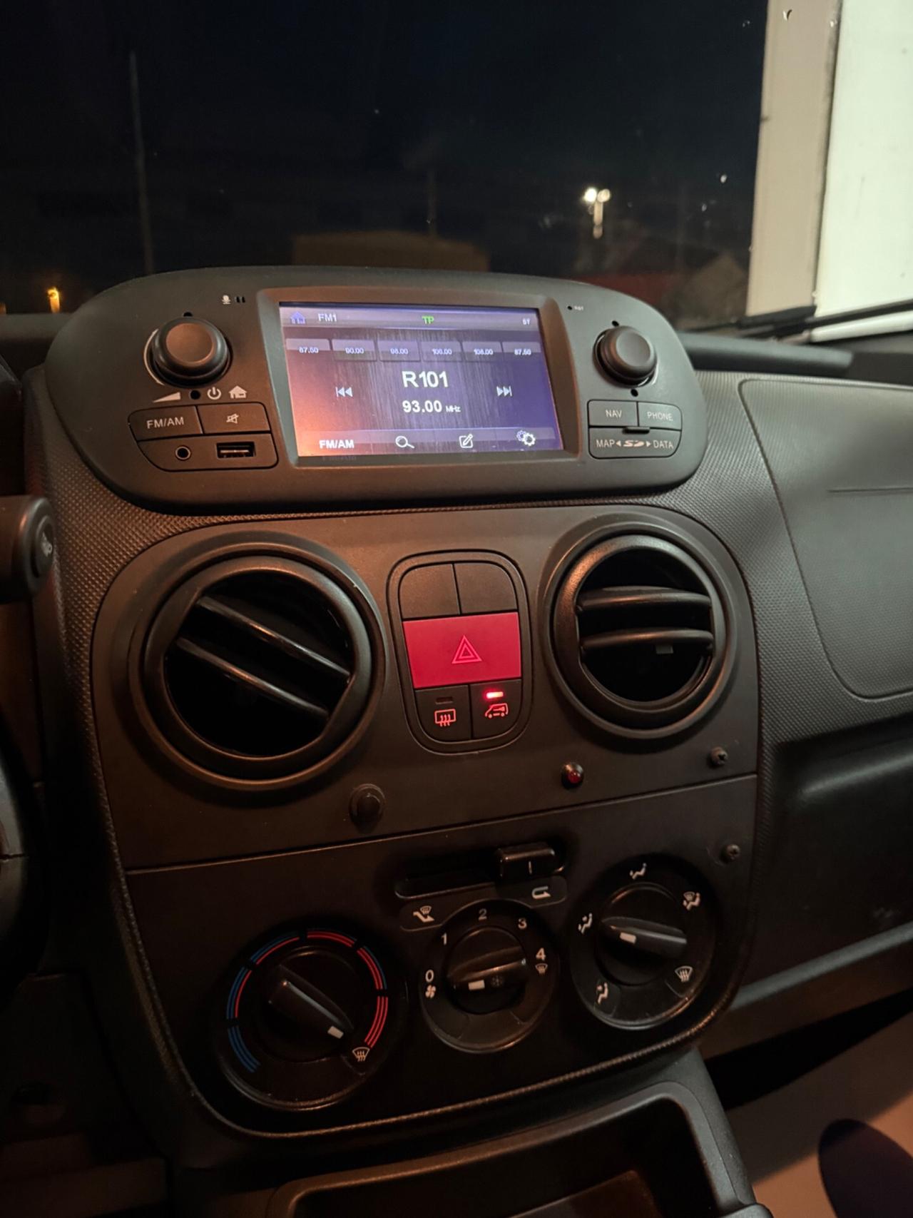 Fiat Fiorino 1.3 MJT 95CV Cargo SX