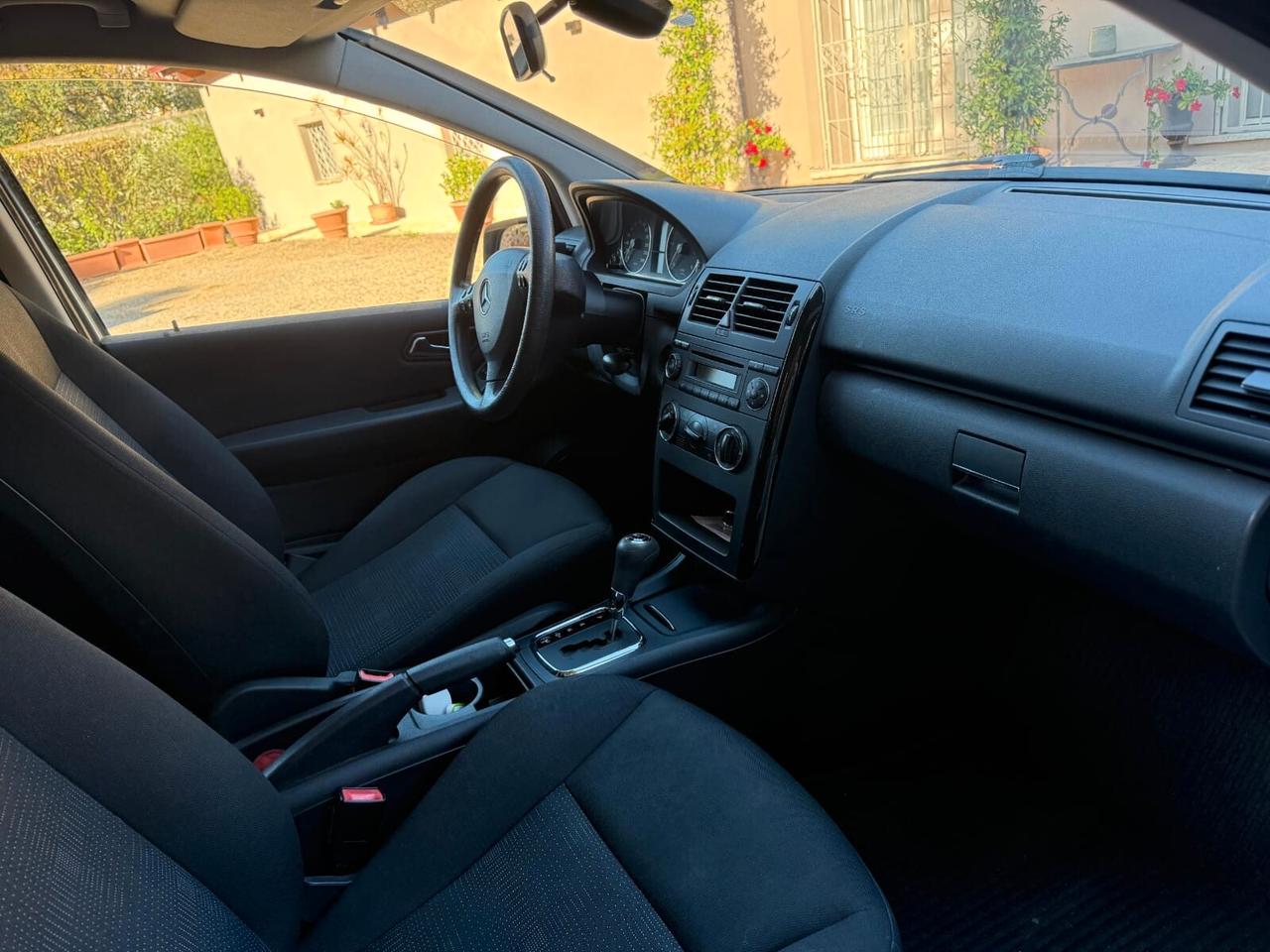 Mercedes-benz A 180 CDI Avantgarde OK neopatentti