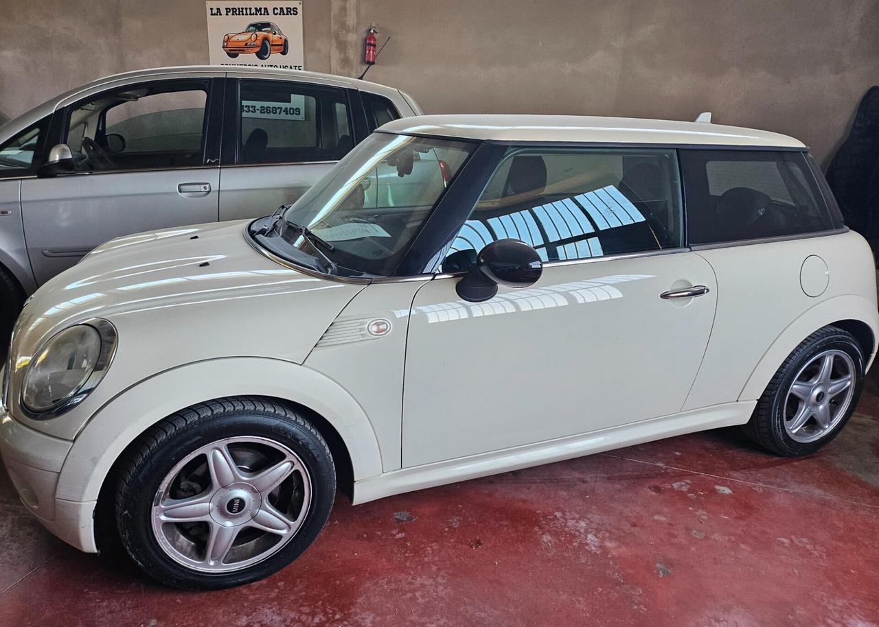Mini 1.4 16V One Pepper