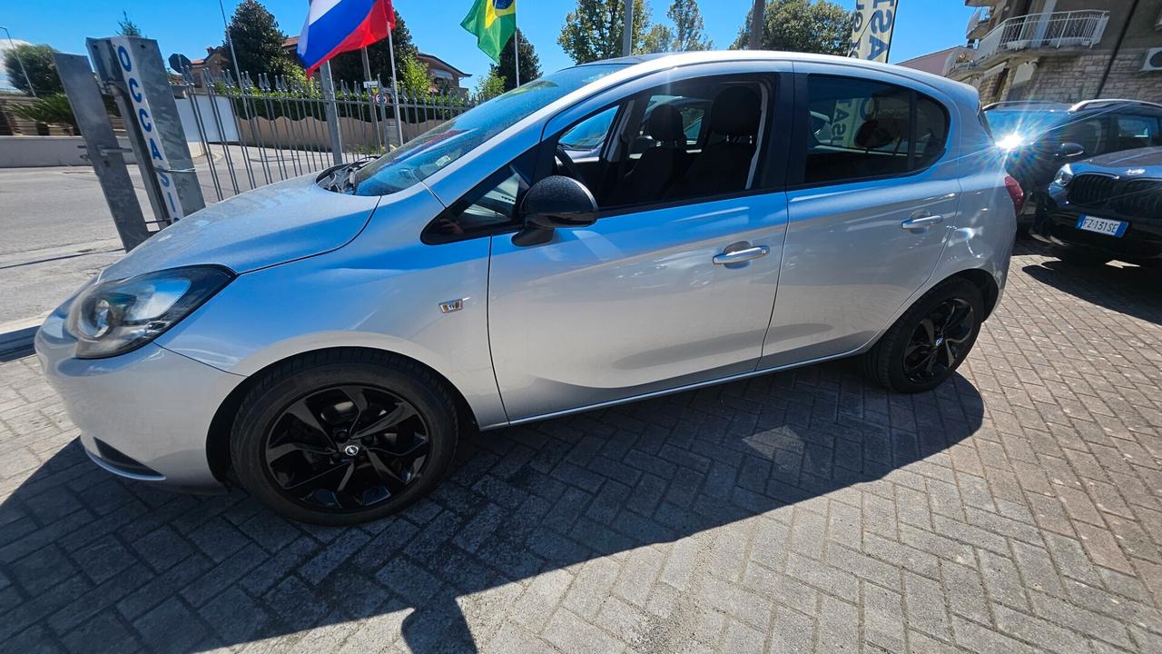 Opel Corsa 1.4 90CV GPL Tech 5 porte Black Edition
