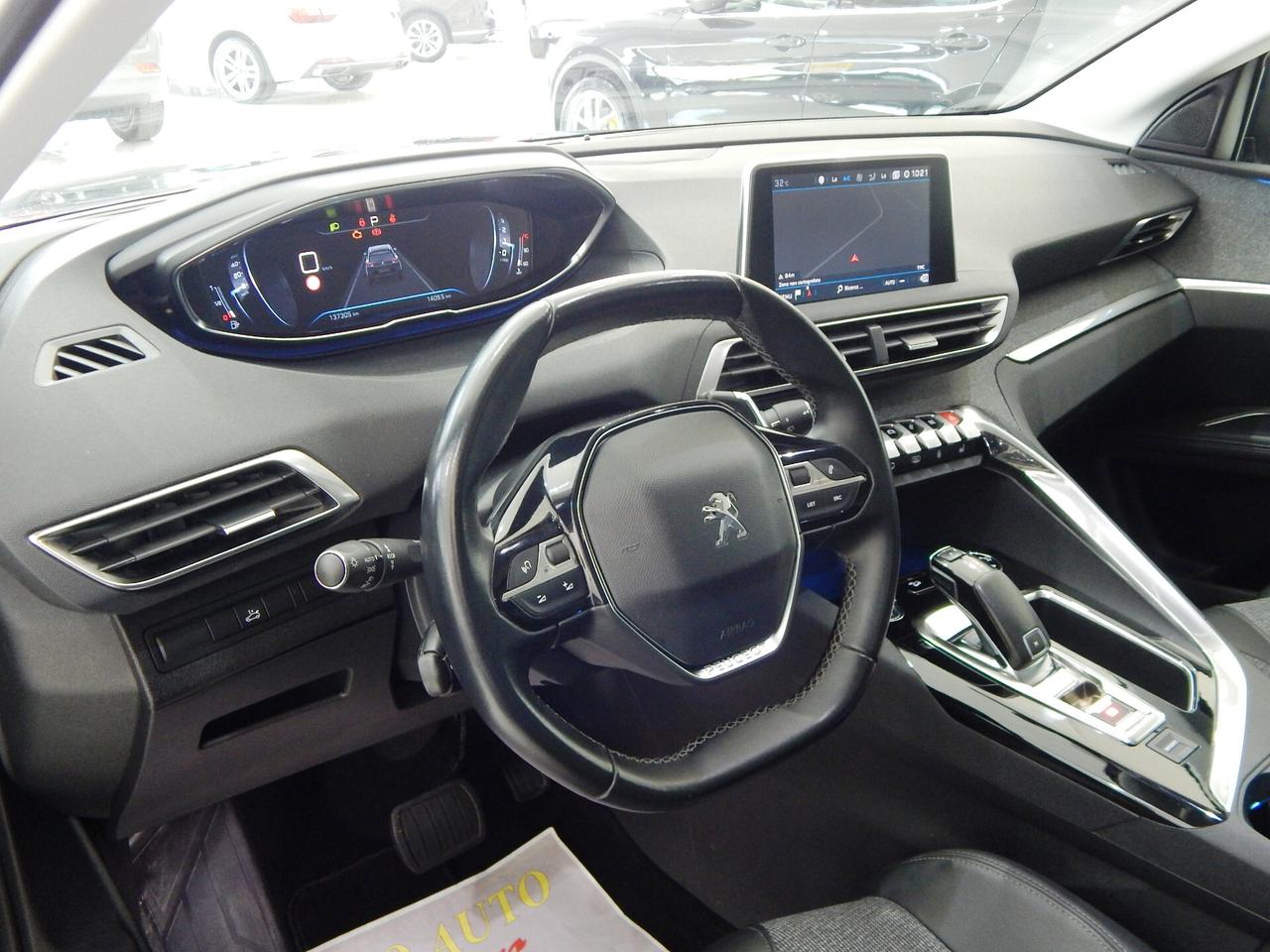 Peugeot 5008 1.5 bluehdi Allure EAT8 7P. TETTO-NAVI-PELLE-PARK