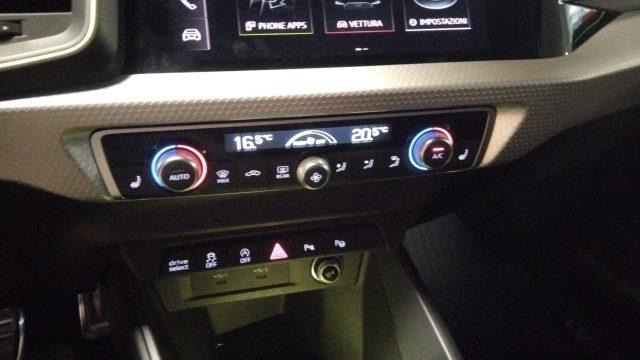 AUDI A1 allstreet 30 TFSI S tr. Identity Contrast S LINE