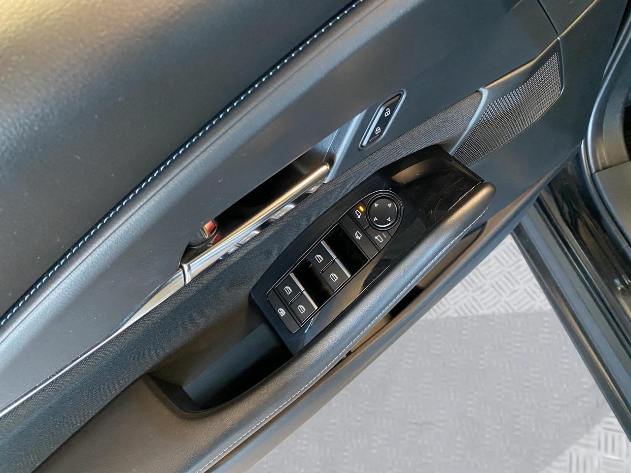 Mazda CX-30 2.0 m-hybrid Exceed 2wd 186cv 6mt