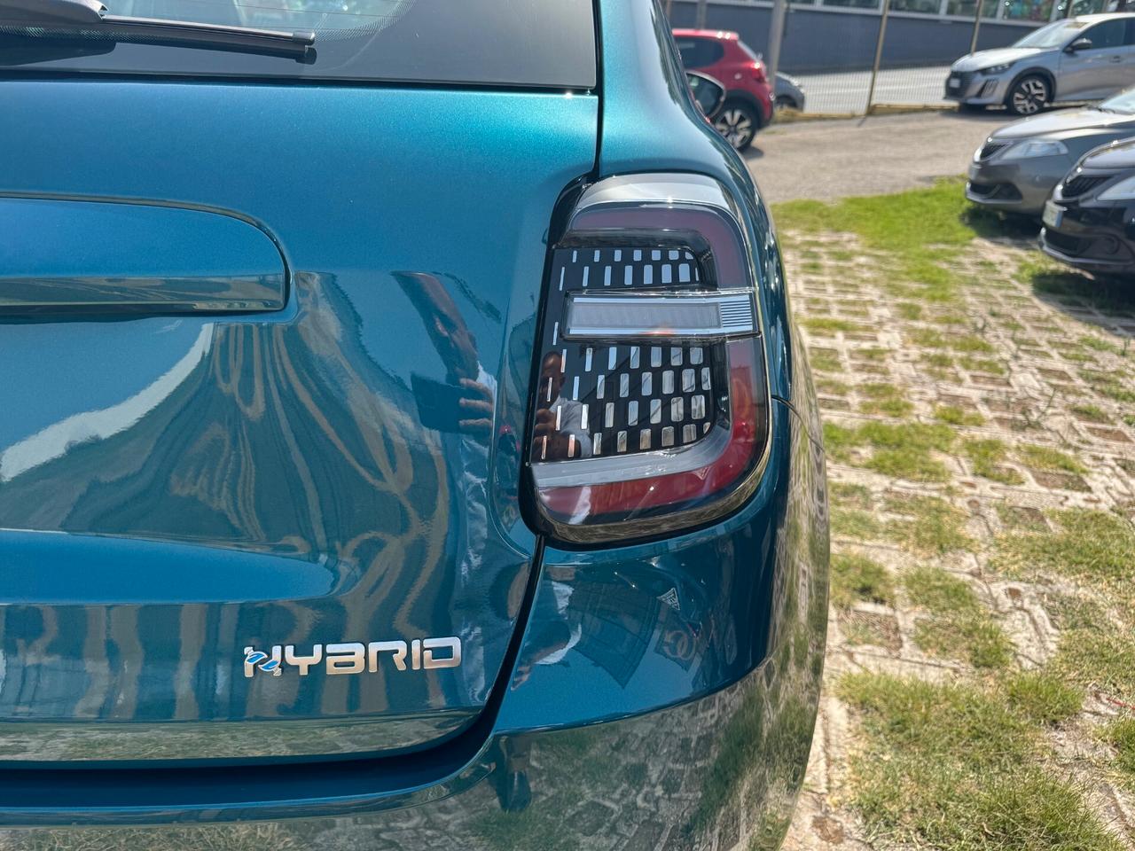 FIAT 600 1.2cc Hybrid 101cv DCT MHEV ICON