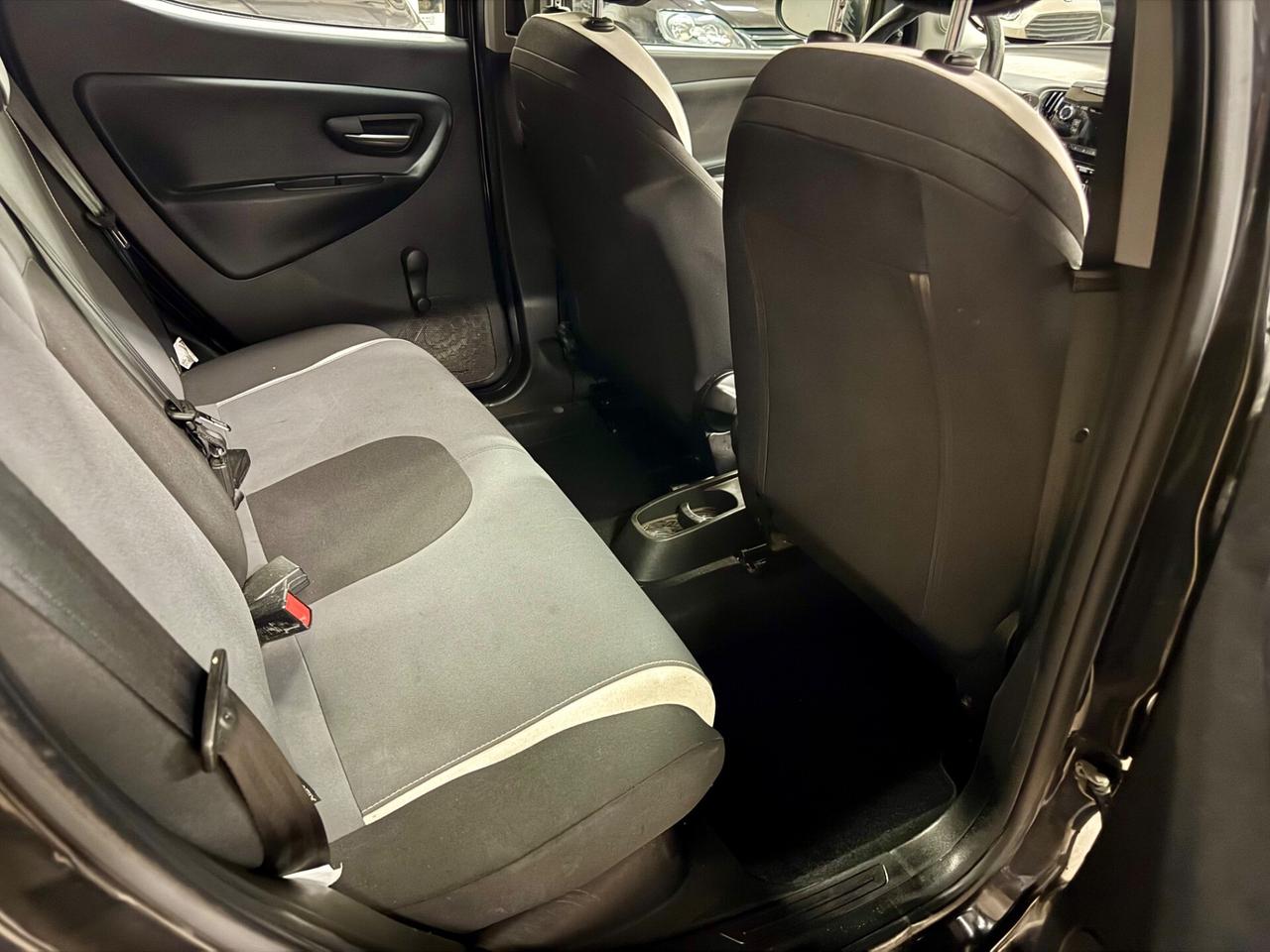 Lancia Ypsilon GPL Ecochic Gold