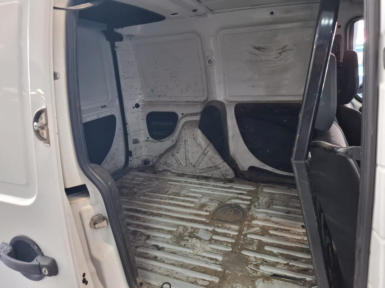 Fiat Doblo Benz/Metano Manuale